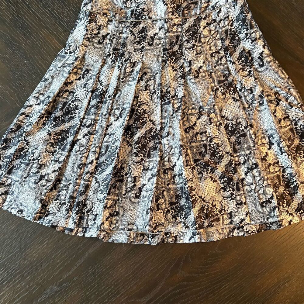 Brooks Brothers Silk Women’s Size 2 Black & White Animal Print Pleated Skirt